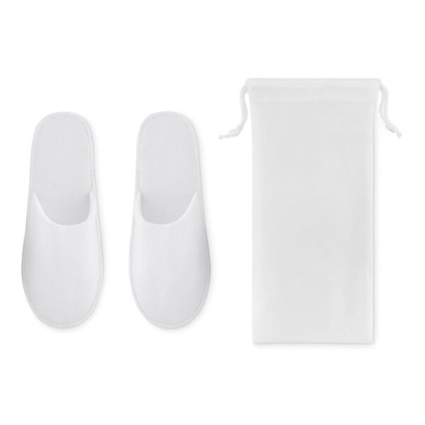 Hotelslippers in pouch
