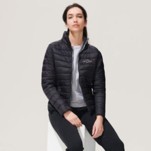 Jacket with logo Ride Woman Jacket with logo lightweight in lightly padded figure-sewn style. Contrast colour to the lining and zippers. Wind and water repellent materials. 2 zipped pockets with matching lining. High collar, banded with tone-on-tone at the hem and sleeves. Fabric details: Outer fabric 100% nylon, Lining 100% nylon, Padding: 100% polyester - 180g/m2.  Depending on the surface we can use embroidery, engraving, 360° imprint or screen print.
