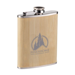 Whisky accessoire with logo HIPHIP Slim hip flask in bamboo finish. Sometimes you just need a little drink to stay warm. This liquor or whiskey hip flask has a capacity of 175ml. A great gift to commemorate any special occasion. Available color: Beige Dimensions: 9X2X11CM Width: 2 cm Length: 9 cm Height: 11 cm Volume: 0.36 cdm3 Gross Weight: 0.11 kg Net Weight: 0.101 kg Magnus Business Gifts is your partner for merchandising, gadgets or unique business gifts since 1967. Certified with Ecovadis gold!