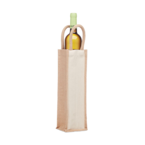 Gadget with logo Wine gift bag CAMPO DI VINO Wine gift bag with logo for one bottle in jute and 320 gr/m² canvas. Wine bottle is not included! Surprise someone special with a delicious wine. Presented in this high quality gift bag, your gift wil definitely be appreciated. Available color: Beige Dimensions: 11X10X35CM Width: 10 cm Length: 11 cm Height: 35 cm Volume: 1.4 cdm3 Gross Weight: 0.112 kg Net Weight: 0.09 kg Magnus Business Gifts is your partner for merchandising, gadgets or unique business gifts since 1967. Certified with Ecovadis gold!