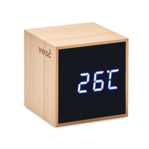 Gadget with logo Alarm clock MARA CLOCK White LED time display alarm clock and temperature display in bamboo casing 4 x AAA batteries not supplied or AC-DC 2 pin plug adapter included. Not suitable for UK use. Bamboo is a natural product, theremay be slight variations in colour and size per item, which can affect the final decoration outcome. Available color: Wood Dimensions: 6X6X6 CM Width: 6 cm Length: 6 cm Height: 6 cm Volume: 1.125 cdm3 Gross Weight: 0.219 kg Net Weight: 0.143 kg Magnus Business Gifts is your partner for merchandising, gadgets or unique business gifts since 1967. Certified with Ecovadis gold!