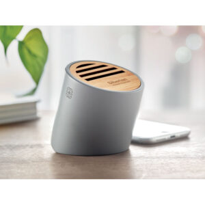 Audio gadget with logo Bluetooth speaker VIANA SOUND Audio gadget with logo, Bluetooth 5.0 speaker in limestone cement and bamboo with rechargeable Li-on 450mAh battery. Output data: 3W, 4 Ohm and 5V. Micro USB cable included. Playing time approx. 3h. Bamboo is a natural product, there may be slight variations in color and size per item, which can affect the final decoration outcome. Available color: Grey Dimensions: Ø7X7,2 CM Height: 7.2 cm Diameter: 7 cm Volume: 1.058 cdm3 Gross Weight: 0.369 kg Net Weight: 0.27 kg Depending on the surface we can use embroidery, engraving, 360° imprint or screen print.