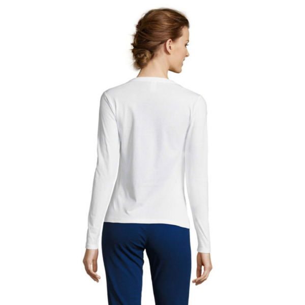 T-shirt with logo women MAJESTIC SOL'S MAJESTIC; WOMEN'S ROUND NECK LONG SLEEVE T-SHIRT; 100% semi-combed Ringspun cotton Jersey 150; Reinforcing tape on neck; Round elastane rib collar; Low neckline; Fitted cut; Ribless cuffs; Cut and sewn; (1) Grey melange : 85 % cotton / 15 % viscose. Available color: Kelly Green, Deep Black, Navy, White Dimensions: 45 X 33 X 25 CM Volume: 0.001 cdm3 Gross Weight: 0.145 kg Net Weight: 0.128 kg Magnus Business Gifts is your partner for merchandising, gadgets or unique business gifts since 1967. Certified with Ecovadis gold!